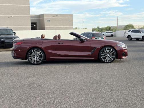 Aventurin Red Metallic 2023 BMW M850 xDrive
