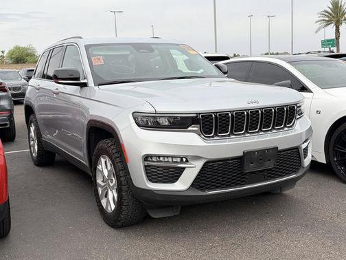Silver Zynith 2023 Jeep Grand Cherokee Limited