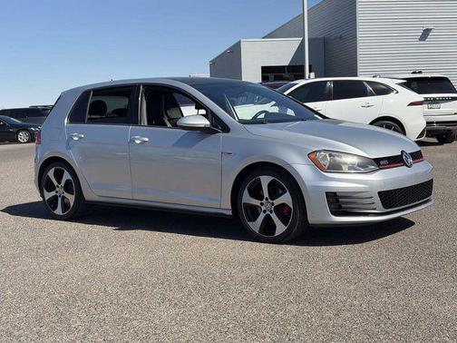 2015 Volkswagen Golf GTI 2.0T S 4-Door