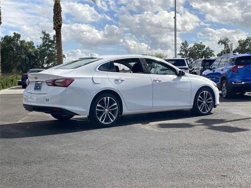 2022 Chevrolet Malibu FWD LT