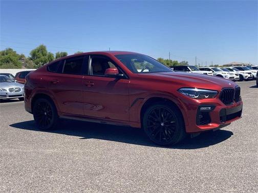 2021 BMW X6 M50i