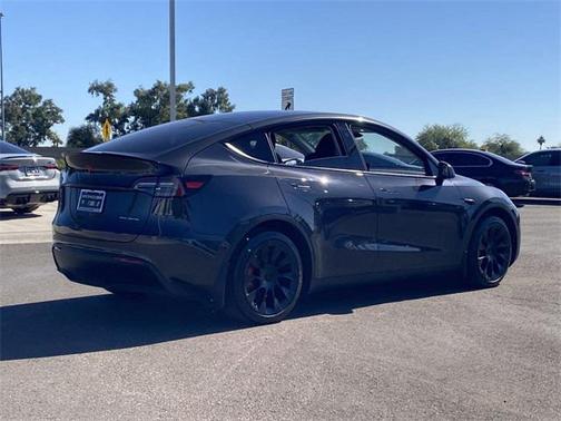 2024 Tesla Model Y Long Range Dual Motor All-Wheel Drive