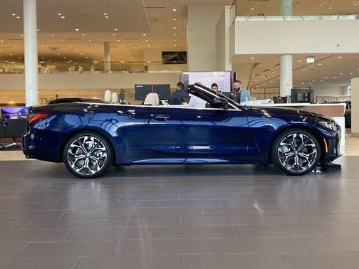 Tanzanite Blue II Metallic 2026 BMW 430 i