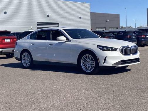 2025 BMW 530 i