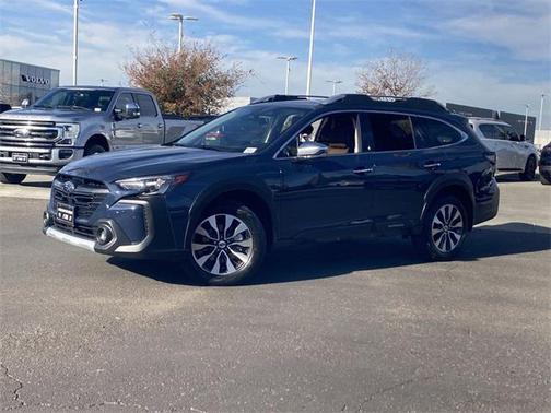 2025 Subaru Outback Touring XT