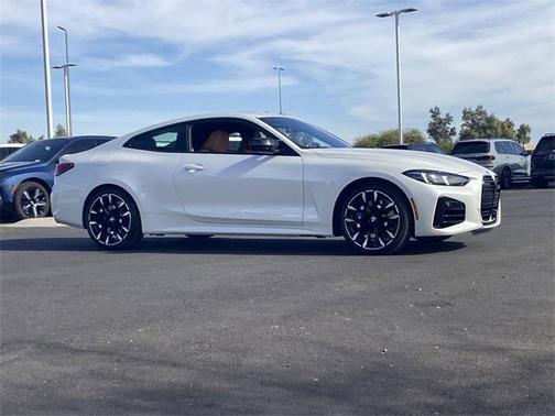 2025 BMW M440 i