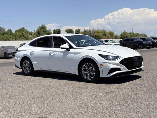 Quartz White 2020 Hyundai SONATA SEL