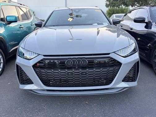 Nardo Gray 2025 Audi RS 6 Avant 4.0T
