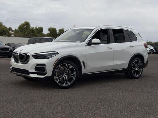 Alpine White 2023 BMW X5 sDrive40i