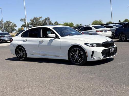 Alpine White 2023 BMW 330 330i