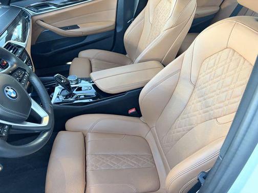 Alpine White 2023 BMW 530e Base