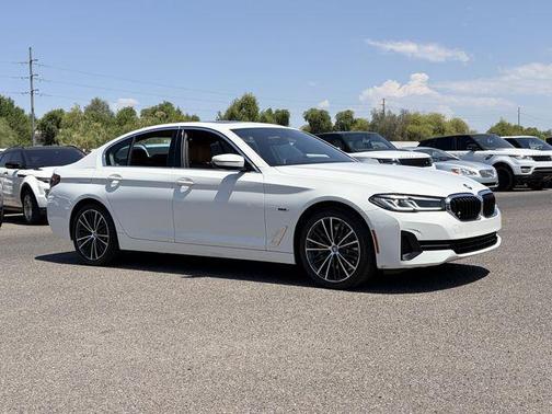 Alpine White 2023 BMW 530e Base
