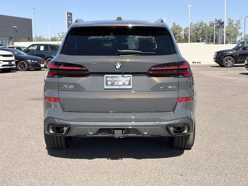 Dravit Grey Metallic 2026 BMW X5 xDrive40i
