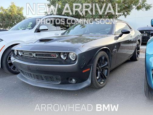 Granite Pearlcoat 2022 Dodge Challenger R/T