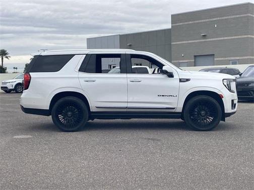 2023 GMC Yukon Denali Ultimate