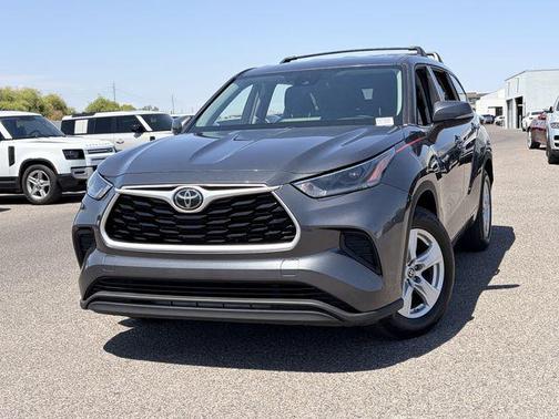 Magnetic Gray Metallic 2021 Toyota Highlander L
