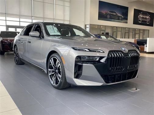 Oxide Grey Metallic 2023 BMW 740 i