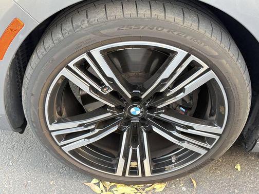 Oxide Grey Metallic 2023 BMW 740 i