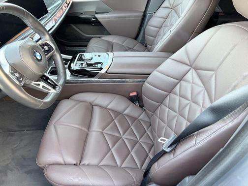 Oxide Grey Metallic 2023 BMW 740 i