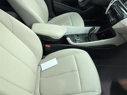 2021 BMW X1 sDrive28i