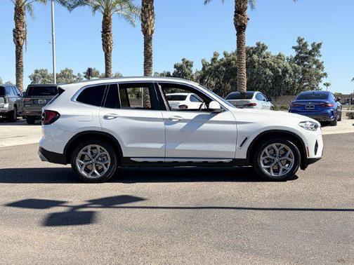 Mineral White Metallic 2024 BMW X3 sDrive30i