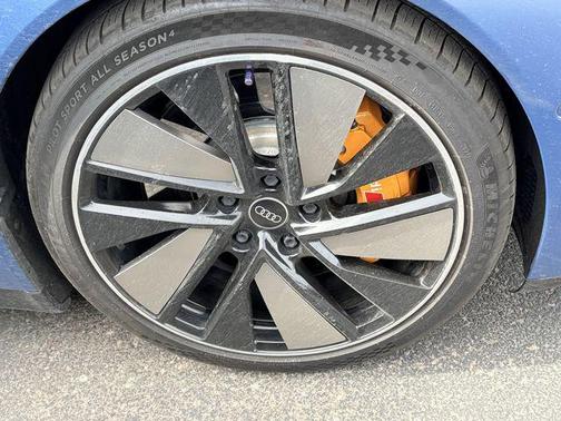 Ascari Blue Metallic 2022 Audi RS e-tron GT quattro