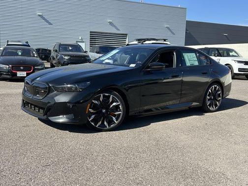 Black Sapphire Metallic 2026 BMW i5 M60