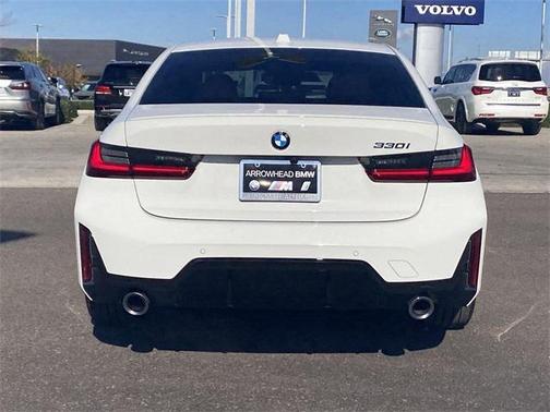 2023 BMW 330 330i