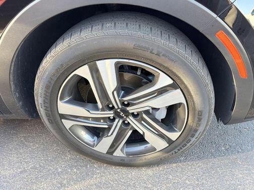Aurora Black 2023 Kia Sorento Hybrid SX Prestige