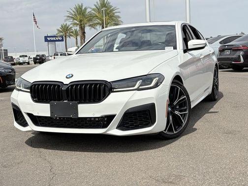 Alpine White 2021 BMW 540 540i