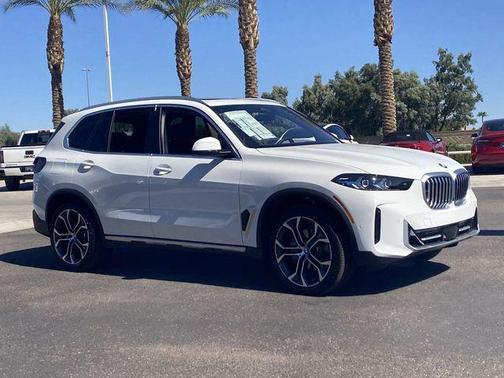 Alpine White 2026 BMW X5 sDrive40i
