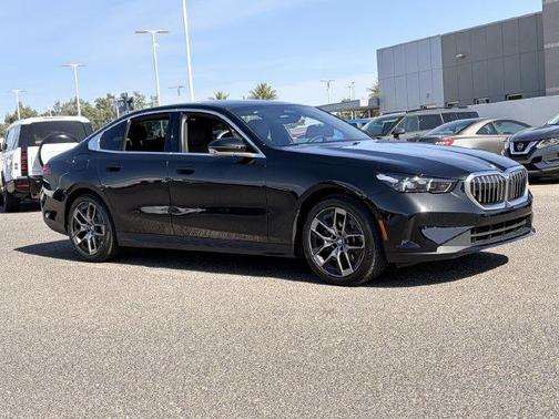Black Sapphire Metallic 2026 BMW 530 530i