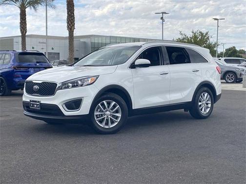 2018 Kia Sorento LX