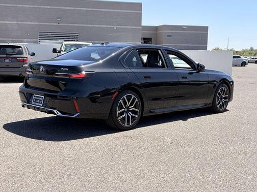 Black Sapphire Metallic 2024 BMW 740 740i