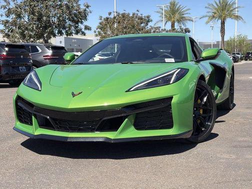 Roswell Green Metallic 2026 Chevrolet Corvette Z06