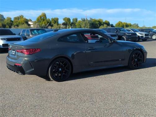 2026 BMW M440 i