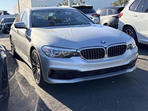 2019 BMW 530e iPerformance