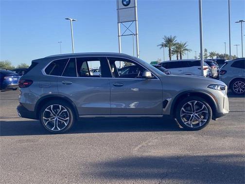 2025 BMW X5 xDrive40i