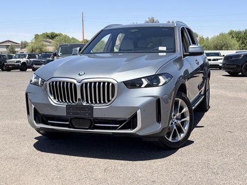 Skyscraper Grey Metallic 2024 BMW X5 sDrive40i