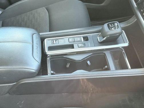 2022 Nissan Pathfinder SV 2WD