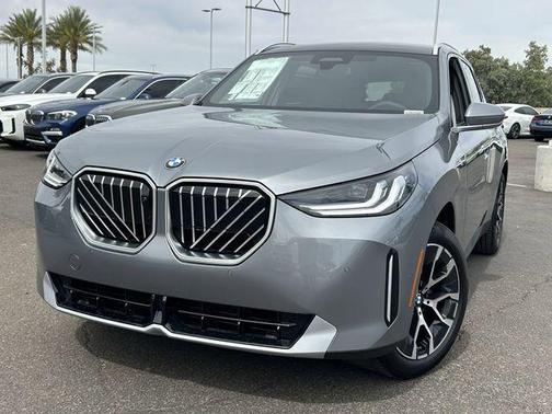 Skyscraper Grey Metallic 2026 BMW X3 30 xDrive