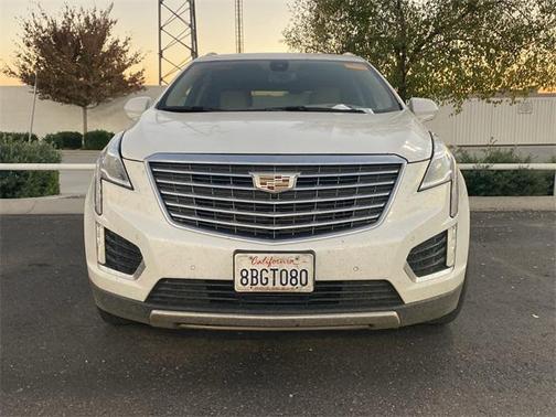 2018 Cadillac XT5 Platinum