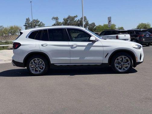 Alpine White 2024 BMW X3 xDrive30i