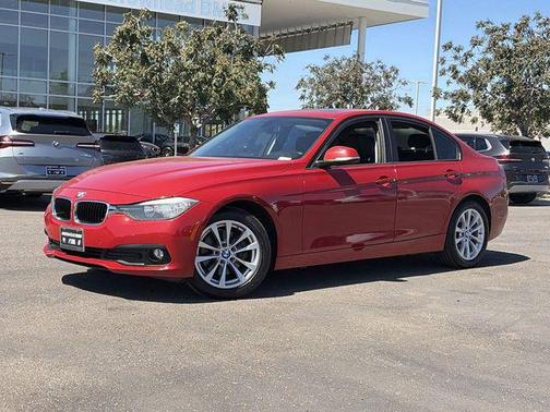 Melbourne Red Metallic 2017 BMW 320 i