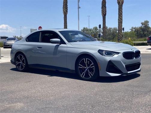 2024 BMW 230 i