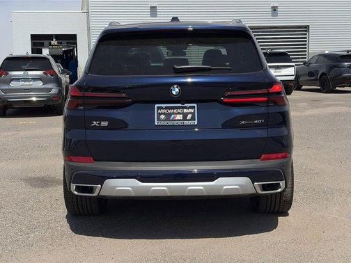 Tanzanite Blue II Metallic 2026 BMW X5 xDrive40i