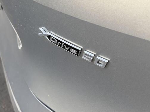 Oxide Grey Metallic 2024 BMW iX xDrive50