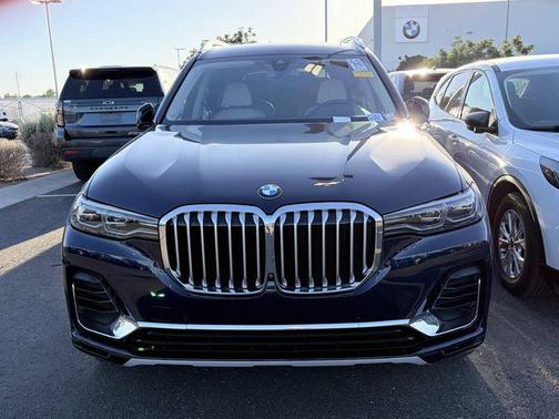 Tanzanite Blue II Metallic 2022 BMW X7 xDrive40i