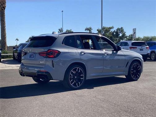 2024 BMW X3 M40i
