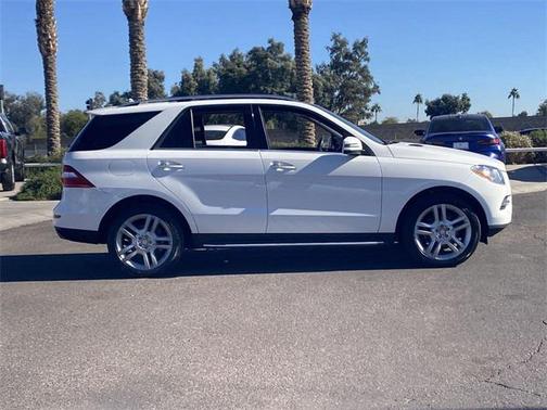 2015 Mercedes-Benz M-Class 4MATIC